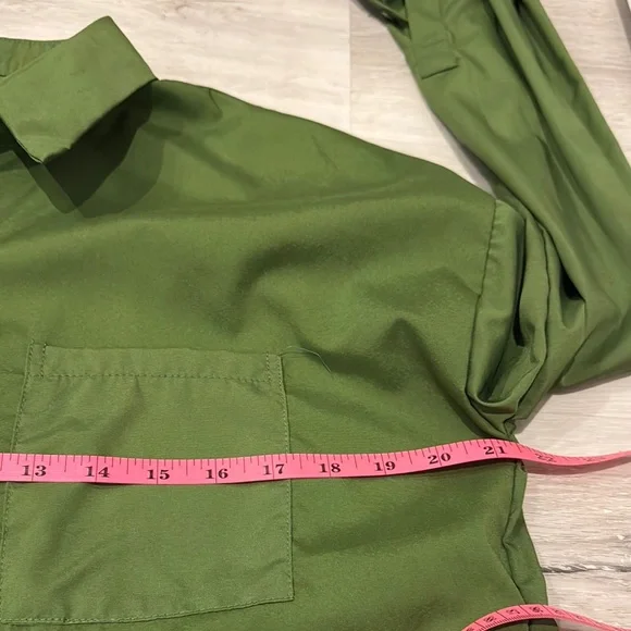 Order Plus NWT Green Button-Up Shirt with long sleeves. - Picture 6 of 9